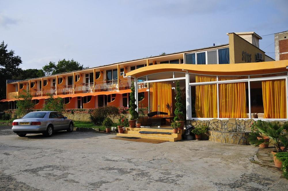 Hotel Surf 普里莫尔斯科 外观 照片